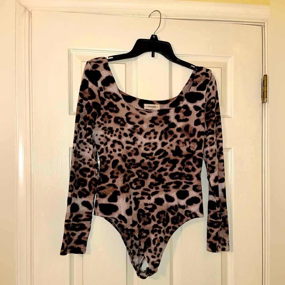 Women’s Double Leopard Long Sleeved Bodysuit- size small - **NEVER WORN**